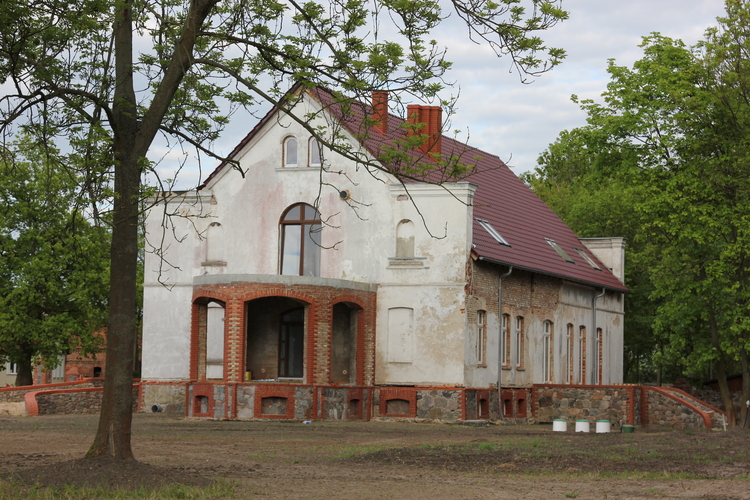 Pałac w Mirowie