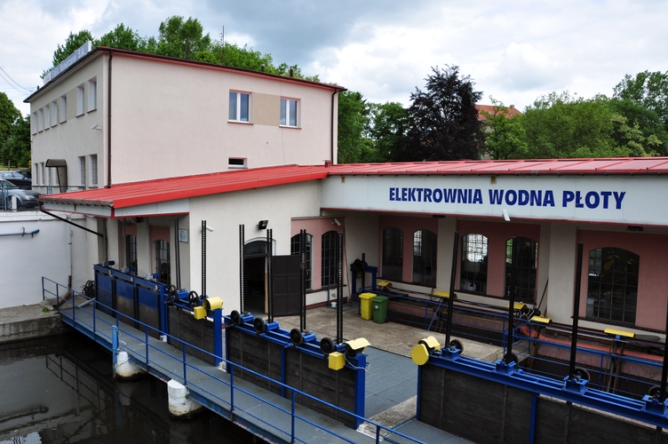 Elektrownia wodna w Płotach - system zapór