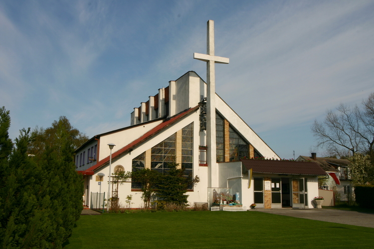 Die_Pfarrkirche_des_Maximilian_Maria_Kolbe