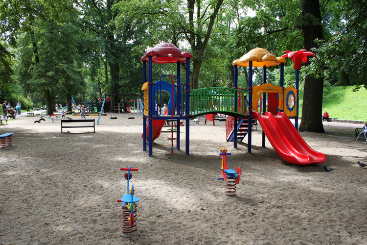 Plac zabaw w Parku Chrobrego