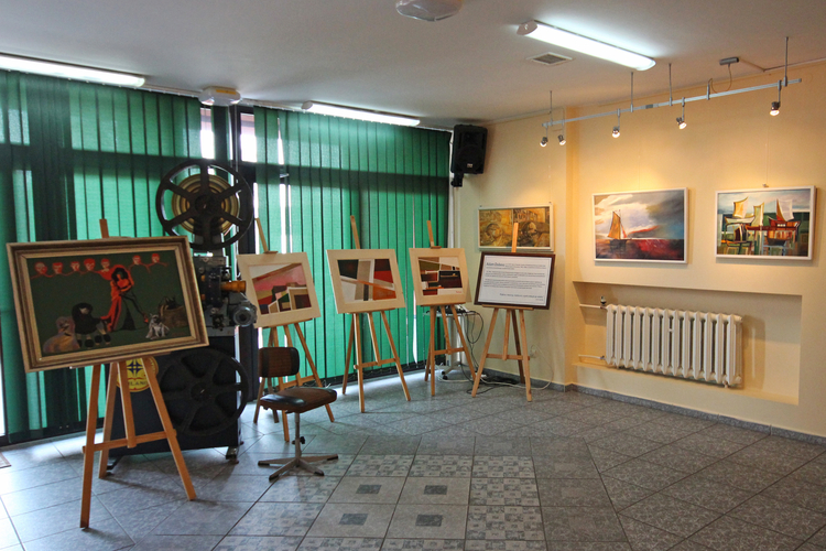 Galeria "OBOK" Miejskiego Ośrodka Kultury w Policach