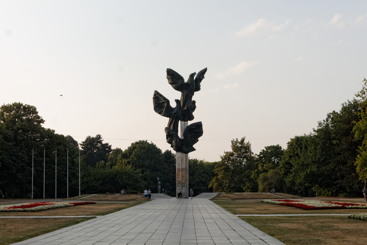 Pomnik Czynu Polaków