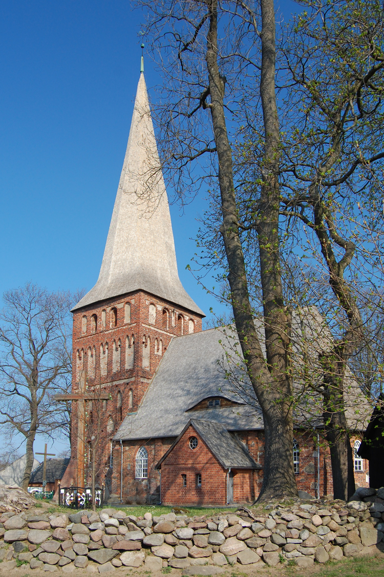 Kościół filialny pw. Matki Boskiej Królowej Polski