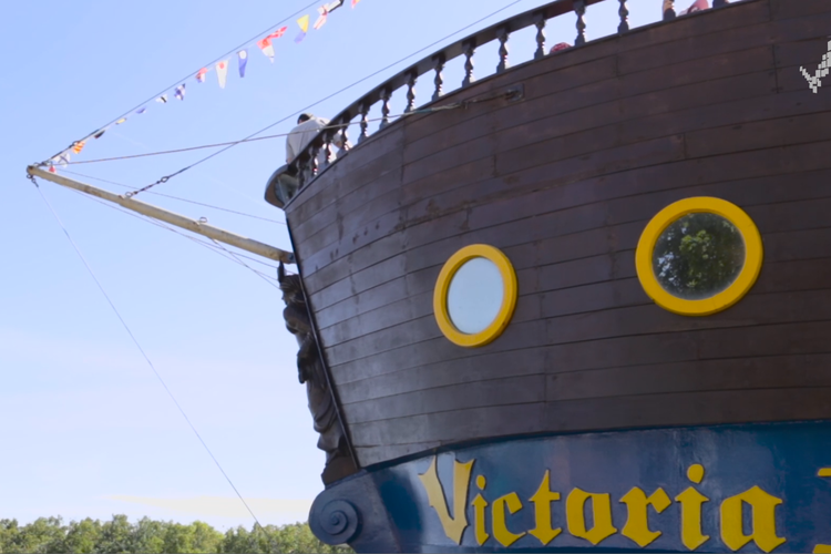 Dziwnów - rejsy statkiem Victoria I