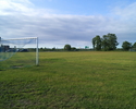 Zdjęcie przedstawia boisko sportowe w Darłowie.                                                                                                                                                         