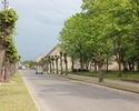 Zdjęcie przedstawia teren starego miasta w Widuchowej. Na pierwszym planie widać ul. Grunwaldzką.                                                                                                       