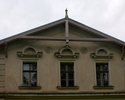 Zdjęcie przedstawia zabytkowy pałac w Stradzewie                                                                                                                                                        