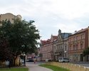 Zdjęcie przedstawia  kamienice  przy ulicy Armii Krajowej 2, 4 i 6                                                                                                                                      
