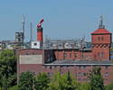 Zdjęcie przedstawia kompleks budynków browaru widziany od strony osiedla Nowa w Połczynie -Zdroju.                                                                                                      