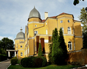 Zdjęcie przedstawia pałac w Smolnicy                                                                                                                                                                    