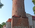 Zdjęcie przedstawia wieżę zamku w Świdwinie, widok perspektywiczny od strony wschodniej.                                                                                                                