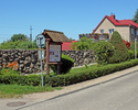Zdjęcie przedstawia pozostałości murów obronnych w Świdwinie, widok od ulicy Słowiańskiej.                                                                                                              
