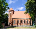 Zdjęcie przedstawia kościół pw. św. Franciszka z Asyżu w  miejscowości Barzowice.                                                                                                                       