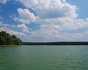 Zdjęcie przedstawia jezioro Bucierz Duży.                                                                                                                                                               