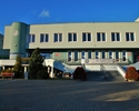 Na zdjęciu widnieje budynek Urzędu Gminy i Miasta w Goleniowie, w którym mieści się również siedziba straży miejskiej.                                                                                  