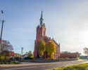 Zdjęcie przedstawia kościół parafialny pw. Matki Bożej Szkaplerznej w Szczeglinie.                                                                                                                      