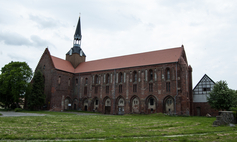 Dawny klasztor cystersów