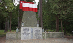 Pomnik poświęcony żołnierzom polskim i radzieckim z 1945