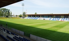 Das Sebastian-Karpiniuk-Fußballstadion 