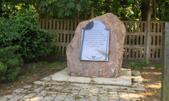 Pomnik upamiętniający ofiary filii hitlerowskiego obozu koncentracyjnego Stutthof
