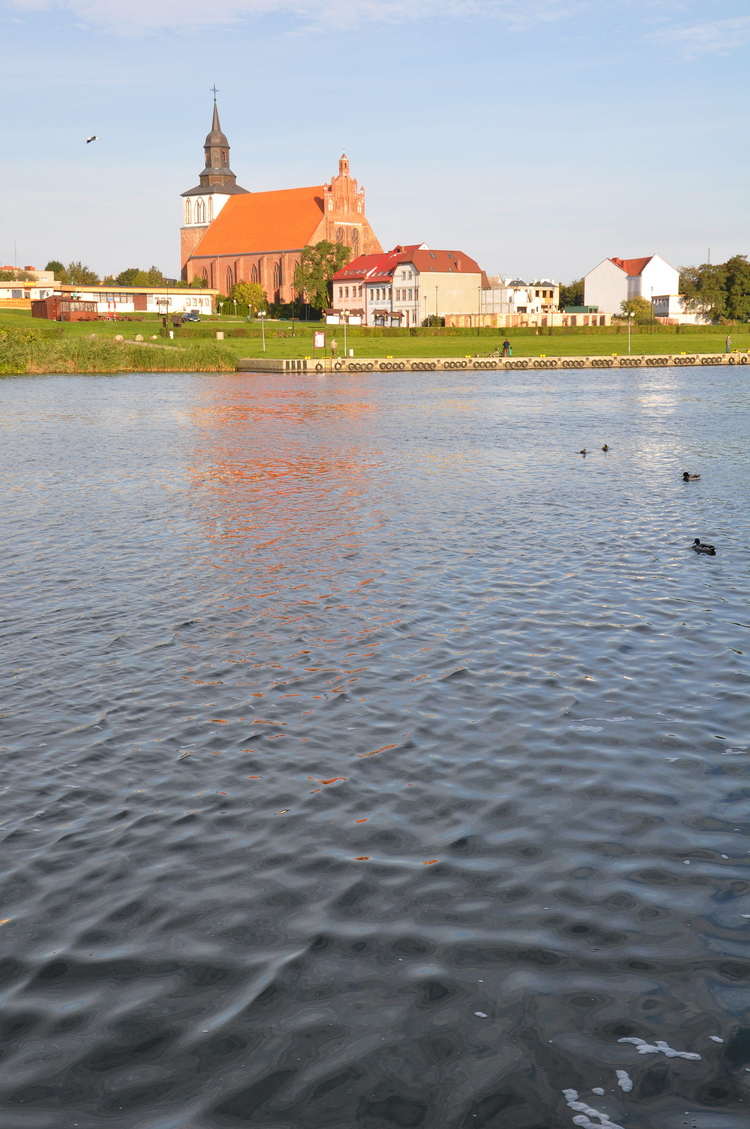 Cieśnina Dziwna i kościół pw św. Mikołaja Biskupa w Wolinie