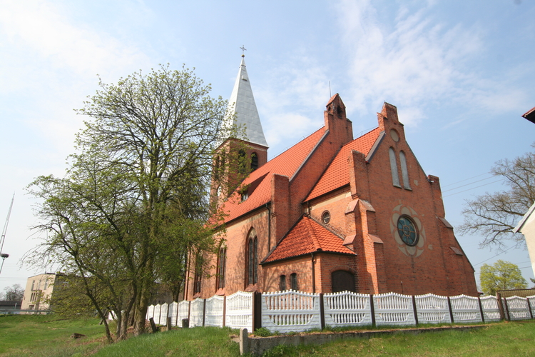 Kościół filialny pw. św. Ludwika w Namyślinie gm. Boleszkowice