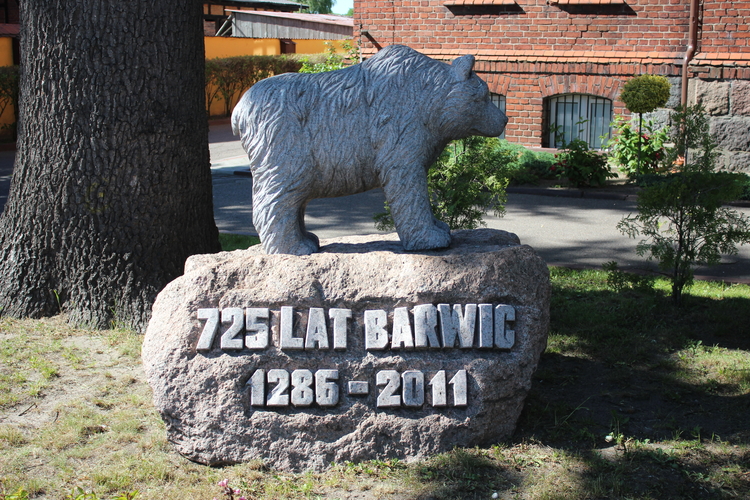 Pomnik 725-lecia Barwic