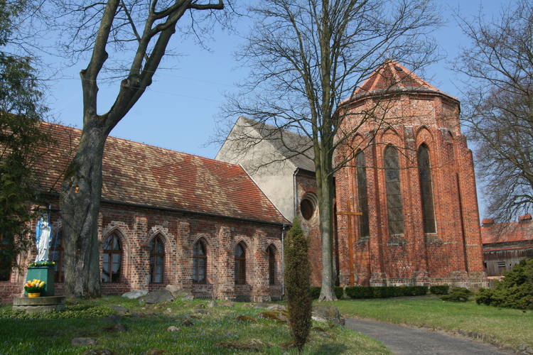 Kościół parafialny MB Szkaplerznej