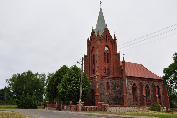 2. Kościół w Potulińcu