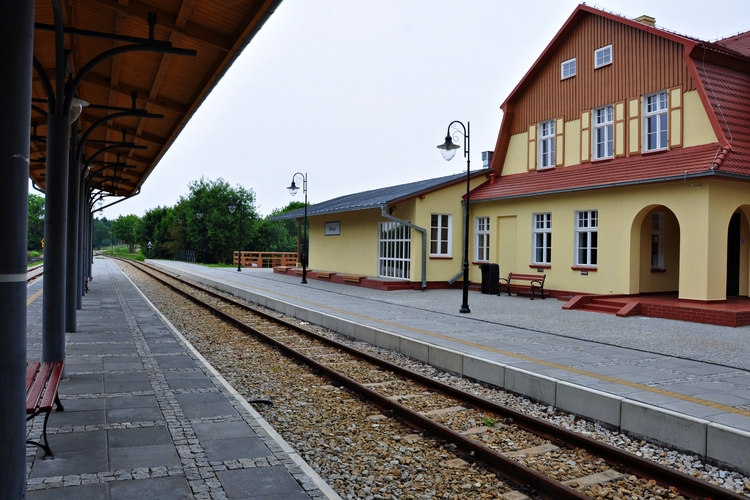 3. Dworzec Kolejki Wąskotorowej w Rewalu