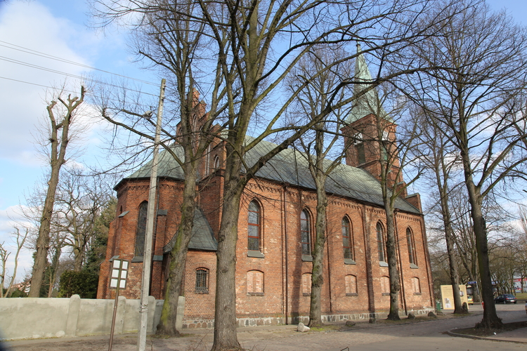 Kościół parafialny pw. Świętych Apostołów Piotra i Pawła