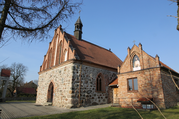 Kościół filialny pw. Narodzenia NMP Klępino