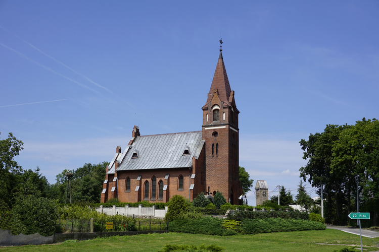 Kościół parafialny pw. św. Wawrzyńca Męczennika