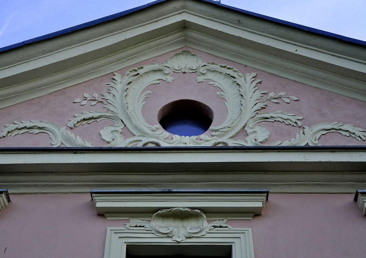 Jeden z elementów ozdobnych  budynku Ratusza w Myśliborzu