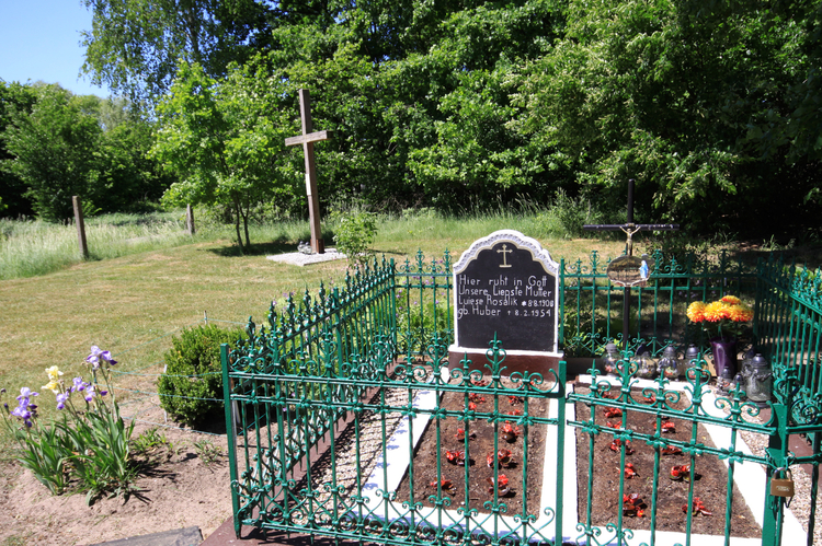 Cmentarz poewangelicki w Tatyni