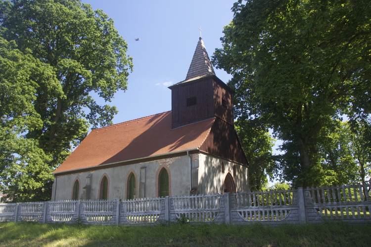 Kościół pw. Nawiedzenia NMP Białogórzyno