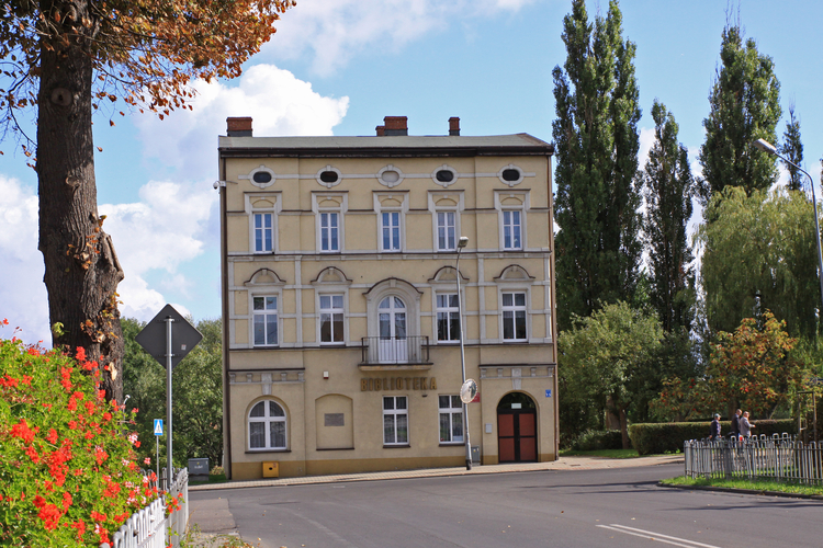 Biblioteka im. Marii Skłodowskiej - Curie w Policach