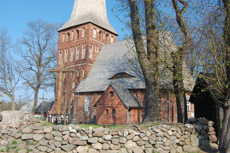 Kościół filialny pw. Matki Boskiej Królowej Polski