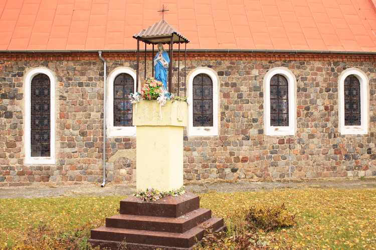 Pomnik poświęcony mieszkańcom Piaseczna, którzy zginęli w I wojnie światowej