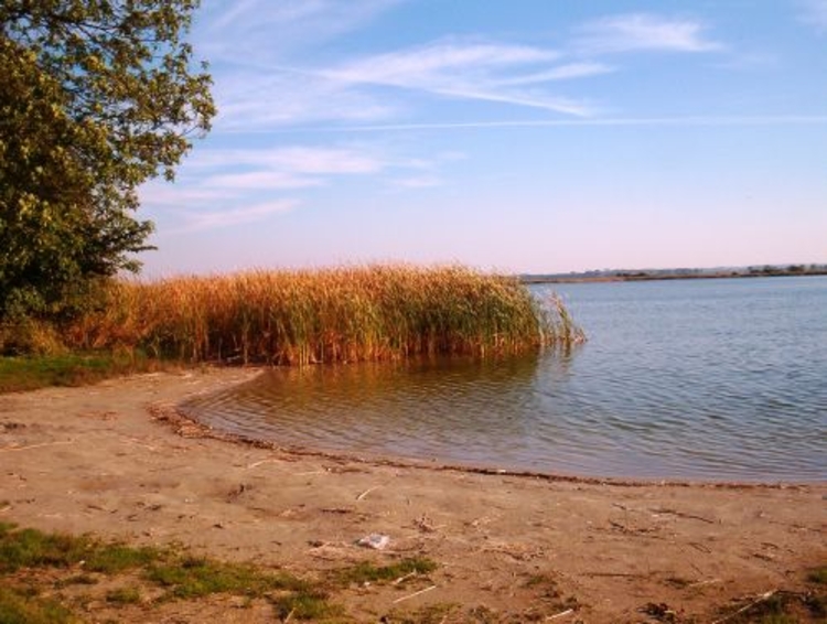 Jezioro Zaborsko.jpg