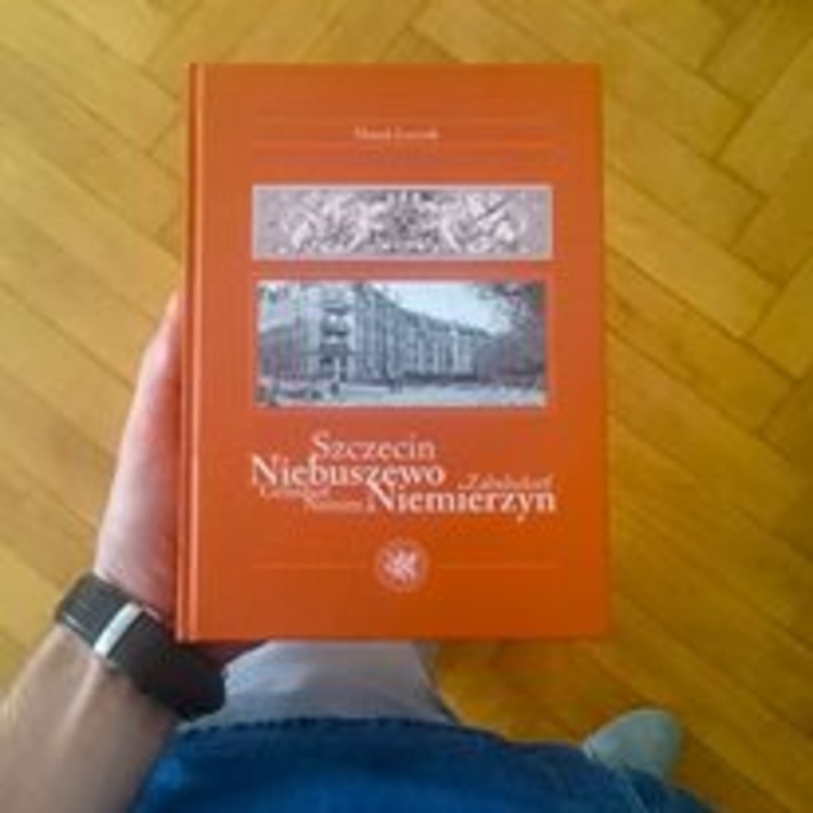 Osiedle Niebuszewo książka.jpg