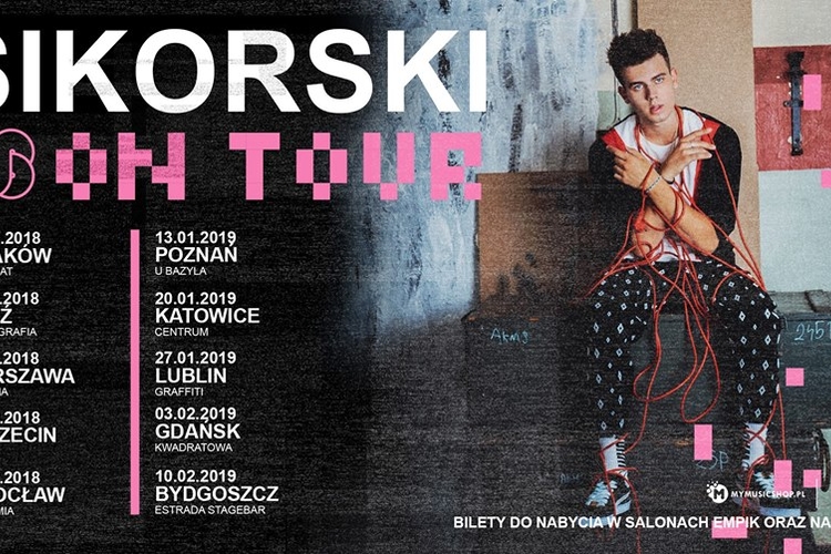 Sikorski_on_TOUR