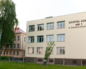 Widok przedstawia budynek Zespołu Szkół nr1, w którym  mieści się Muzeum Ziemi Choszczeńskiej                                                                                                           