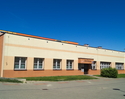 Zdjęcie przedstawia budynek Miejskiej Biblioteki Publicznej w Darłowie.                                                                                                                                 