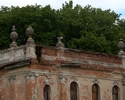 Zdjęcie przedstawia fragment ruin pałacu w Sarniku                                                                                                                                                      
