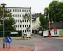 Zdjęcie przedstawia bram wjazdową do Samodzielnego Szpitala Klinicznego przy ul. Unii Lubelskiej.                                                                                                       