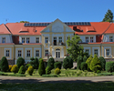 Zdjęcie przedstawia pałac w Krzecku od strony parku.                                                                                                                                                    