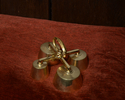 Dzwonki używane podczas nabożeństw.                                                                                                                                                                     