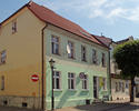 Zdjęcie przedstawia budynek CGI widziany od Urzędu Miasta Połczynie-Zdroju.                                                                                                                             