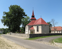 Zdjęcie przedstawia kościół filialny pw. św. Kazimierza w Lubieszewie.                                                                                                                                  